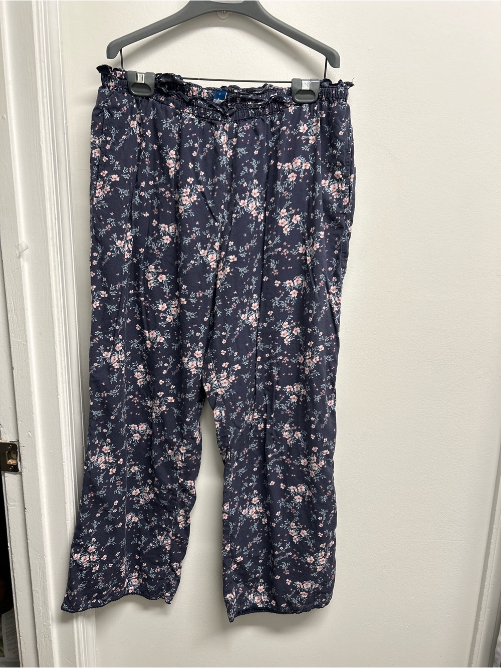 Old Navy Navy and Pink Floral Lounge Pants